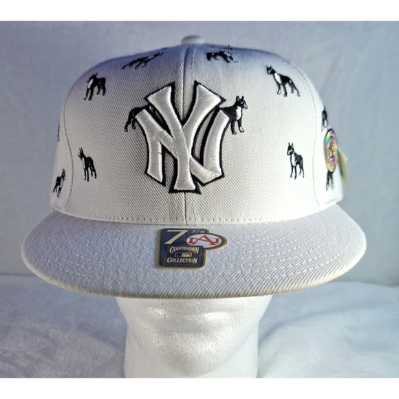 New York Yankees MLB American Needle Cooperstown Collection Fitted Hat 7 7/8 Dog - Picture 1 of 9